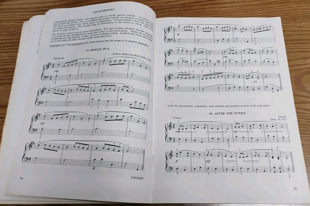 HELENE ROBINSON-BASIC PIANO FOR ADULTS PAPERBACK INSTRUCTIONAL BOOK