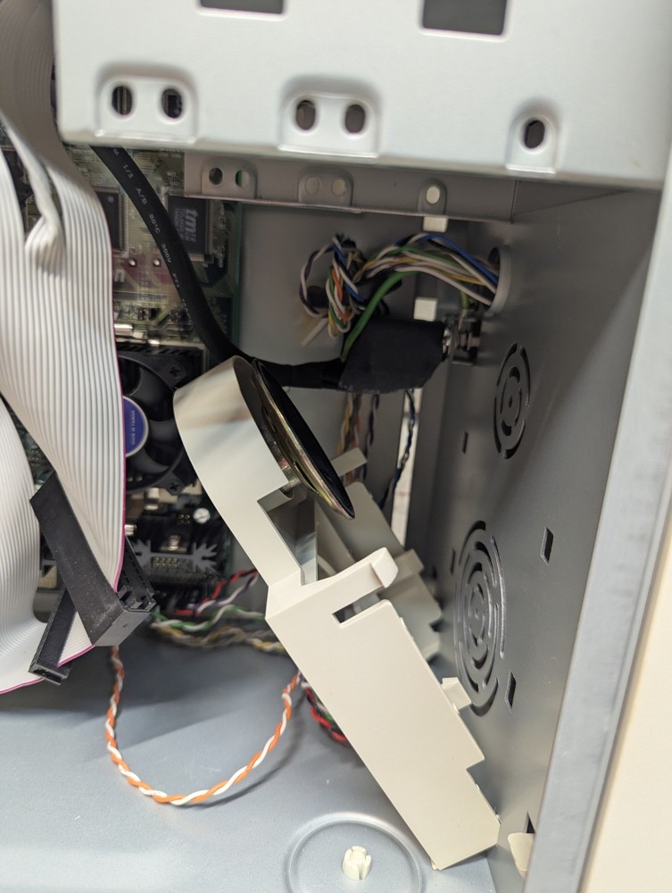 VINTAGE DESKTOP COMPUTER Tower A Open Tested See Pictures