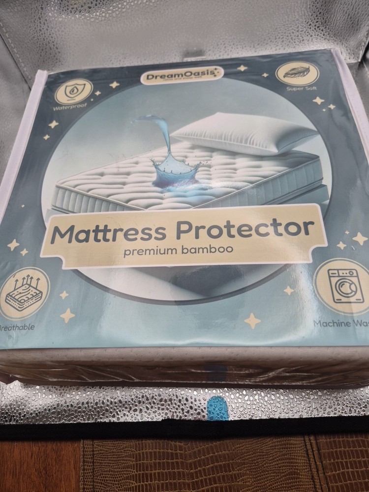 DreamOasis Waterproof Mattress Protector Twin Size, Bamboo Viscose, Machine Wash