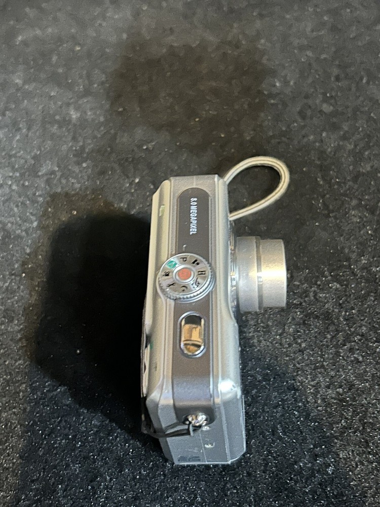 Sanyo VPC-S500 Digital Camera 5MP Tested B8