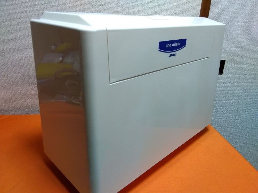 JUKI HZL-7800 Computerized Sewing Machine with Automatic Thread Cutter, Serviced