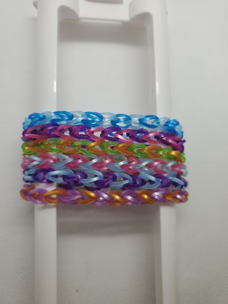 6 Loom Rubber Band Bracelets
