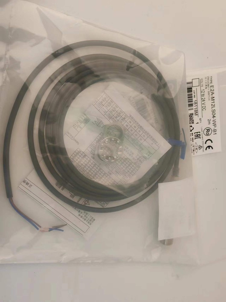 1pcs New For Omron E2A-M12LS04-WP-B1 Inductive Proximity Sensor -