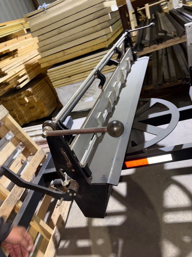 Swenson Shear SNAPTABLE PRO HYPER-LITE Standing Seam Notcher,Panel Cutter, Eave