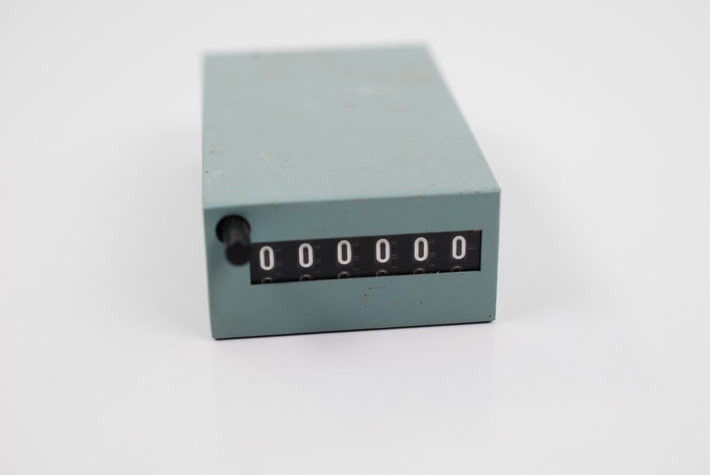 ITT General Controls CE64AP6116, 3 Watt, Resettable Counter