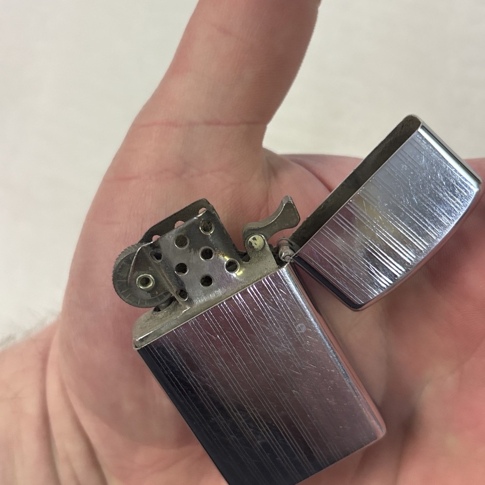 Zippo 1972 Slim Lighter