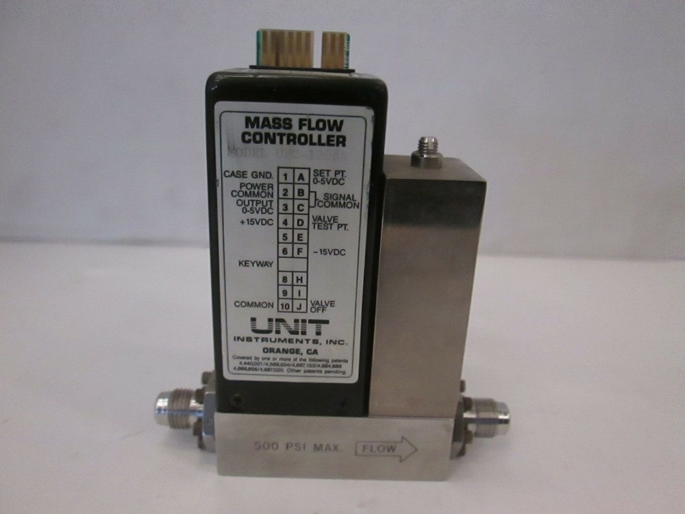 Unit UFC-1268A, Mass Flow Controller, 30 SLM, N2, Used