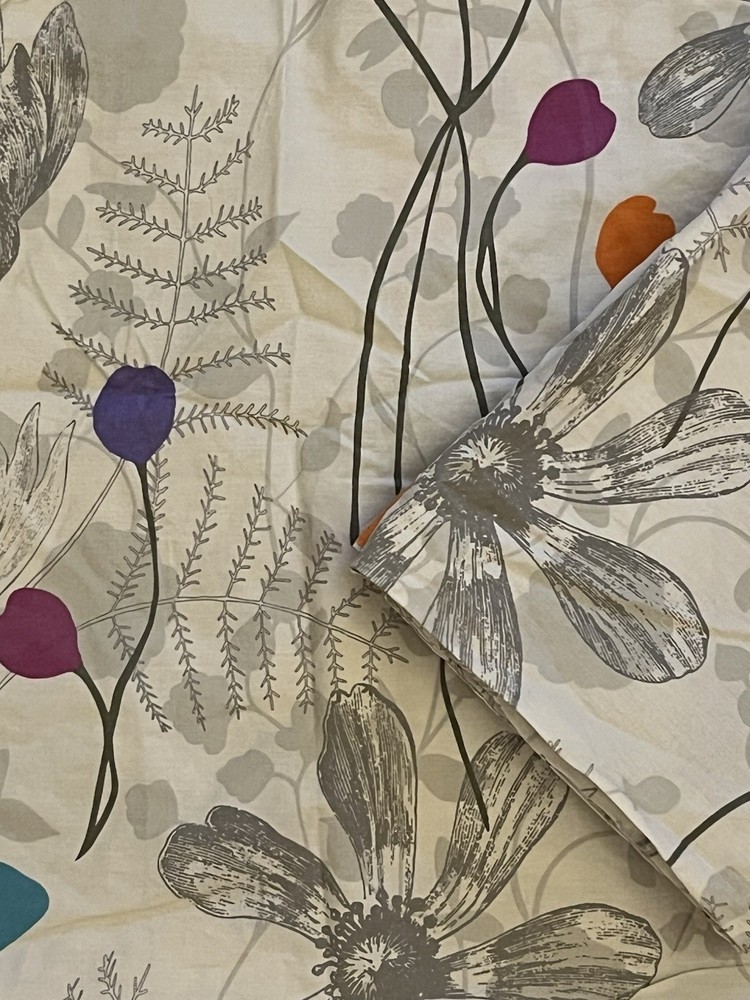 Pair (2) linea Standard Pillowcases Floral