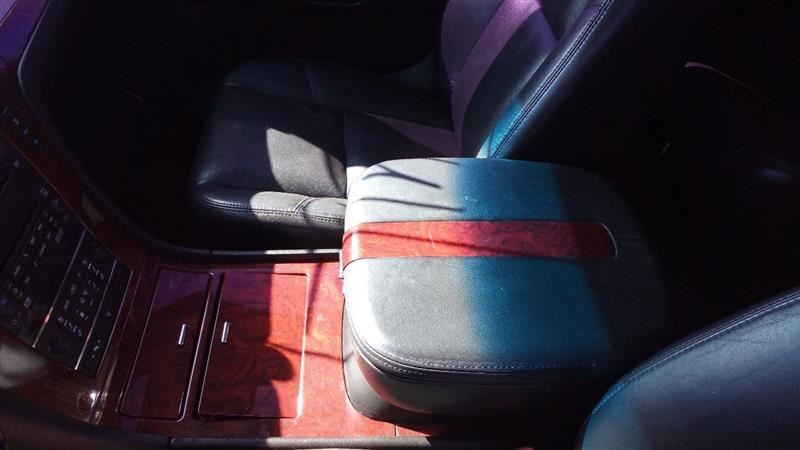Rear Temperature Control Console Mounted Opt D07 from 2007 ESCALADE 7067043