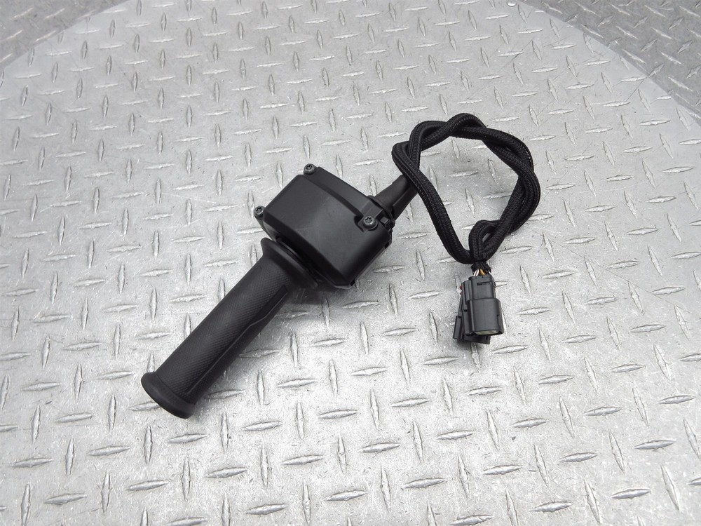 2022 Can-Am Ryker 900 Right Handlebar Switch Throttle Control Cable Grip