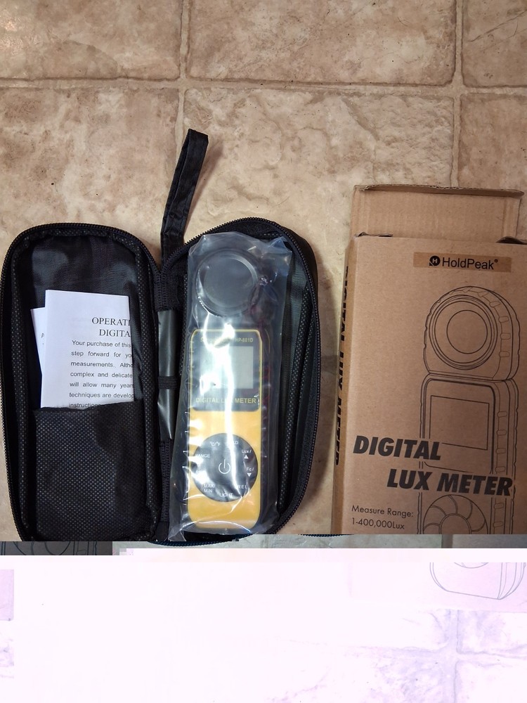 HoldPeak Digital Lux Meter 1-400,000 lux range