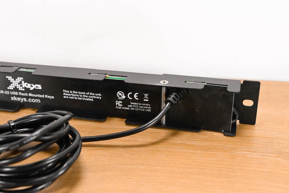 X-keys XKR-32 32-Key Programmable USB Rackmount Control Panel CG01NC3