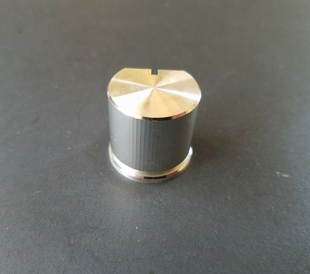 Record Knob For a Sharp RT-2251 Cassette Deck