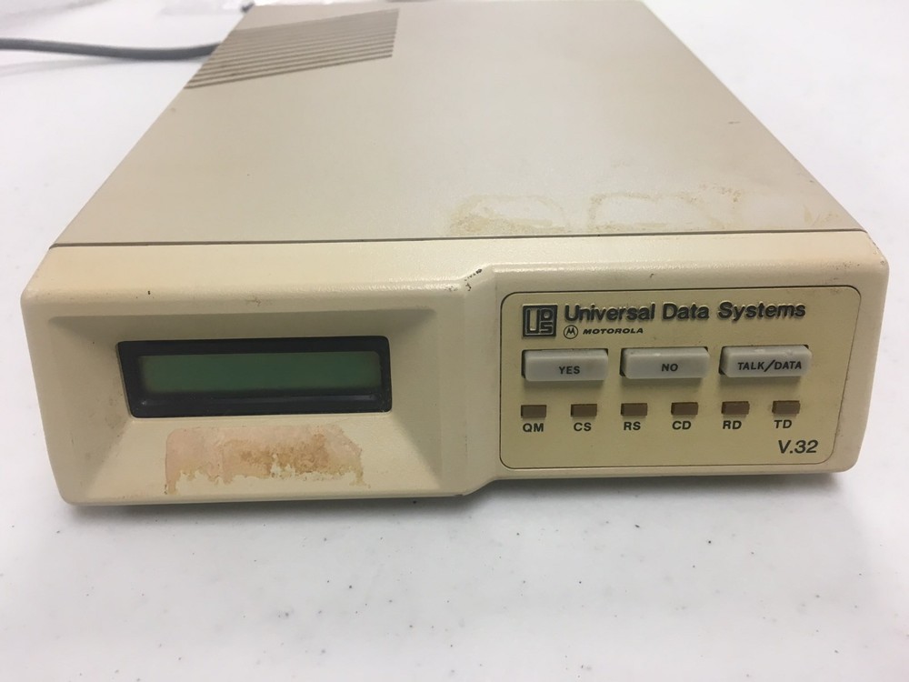 Universal Data Systems UDS V.32 Motorola Modem