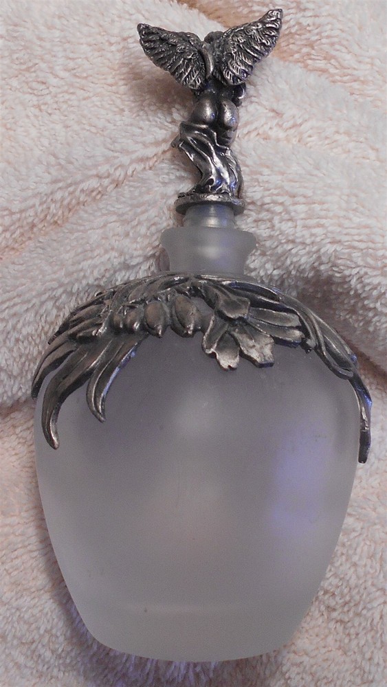 Decorative Frosted Perfume Bottle