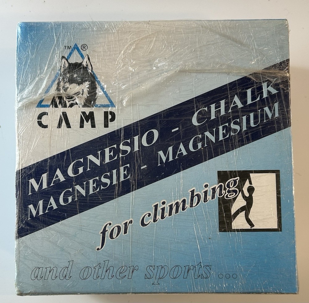 Magnesium Carbonate (8) - 2 oz Blocks Per Pack - Gym Chalk Blocks