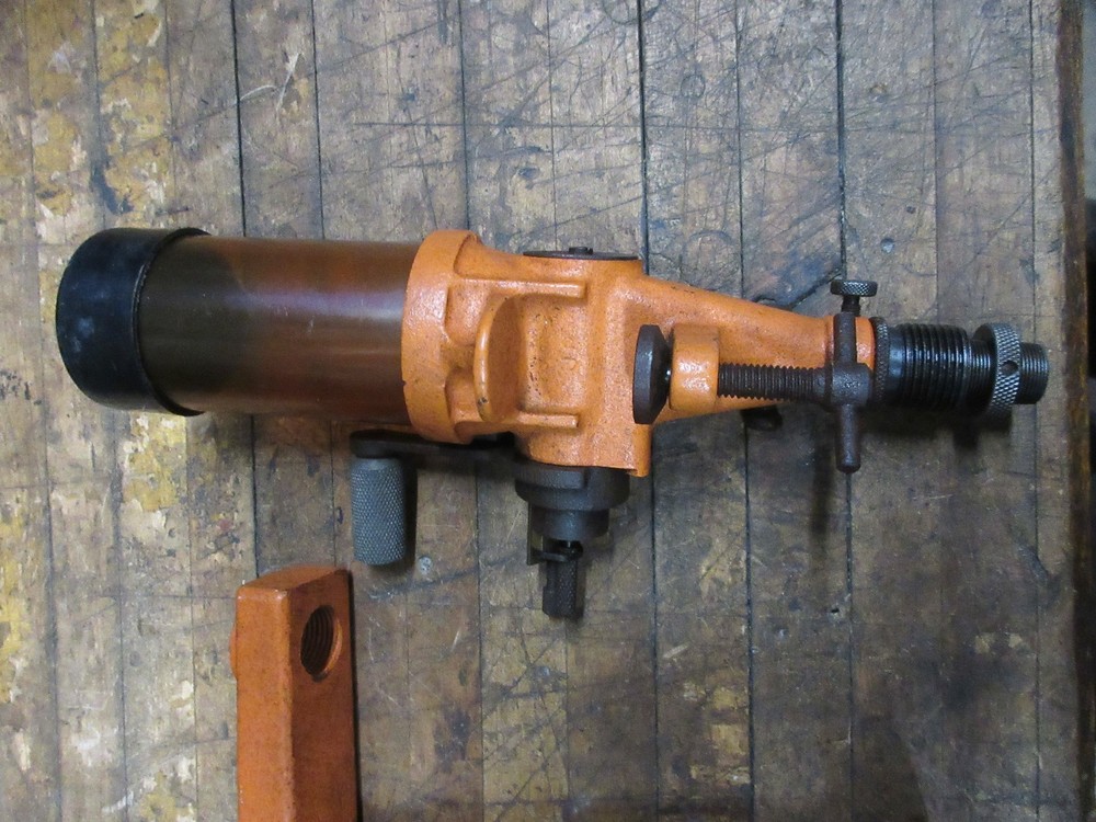 LYMAN POWDER DROP WITH STAND