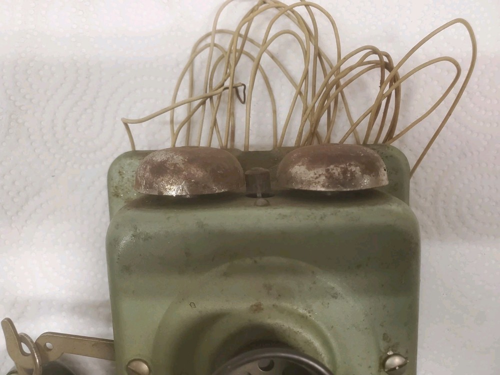 One Vintage Metal Wall Mount Connecticut Telephone Home Intercom Untested