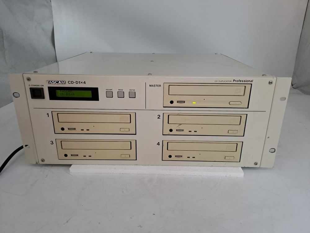 Tascam CD-D1x4 CD Duplicator