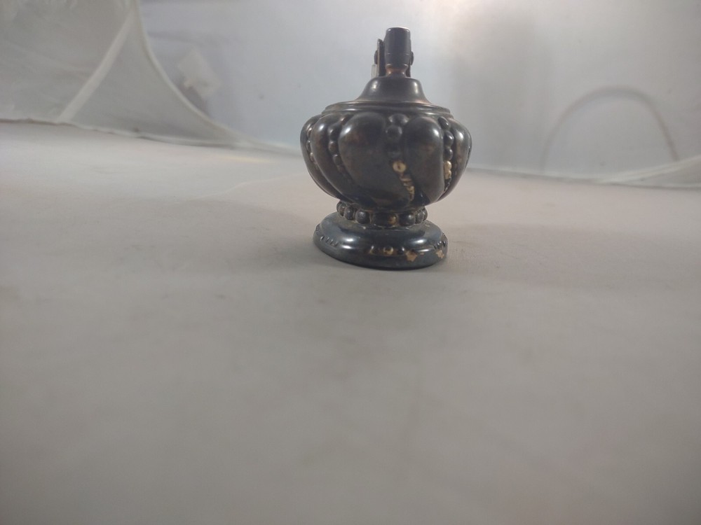Ronson Crown silver plated 1950’s vintage table top lighter UNTESTED