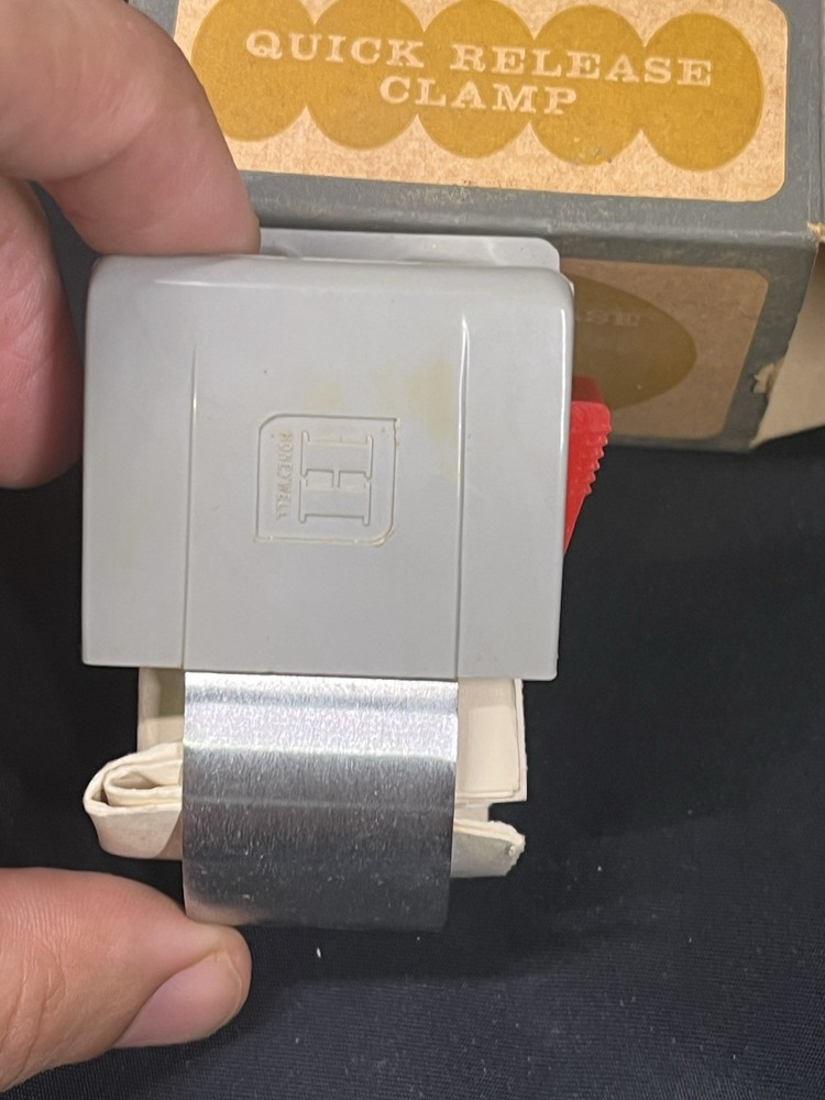Vintage Honeywell Quick Release Clamp 308