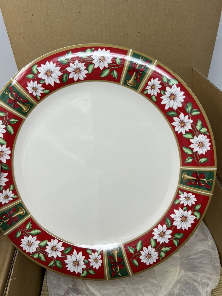KOBE CHARLTON HALL CLASSIC TRADITIONS 4 3-PIECE PLACE SETTINGS W/ BOX *Missing*