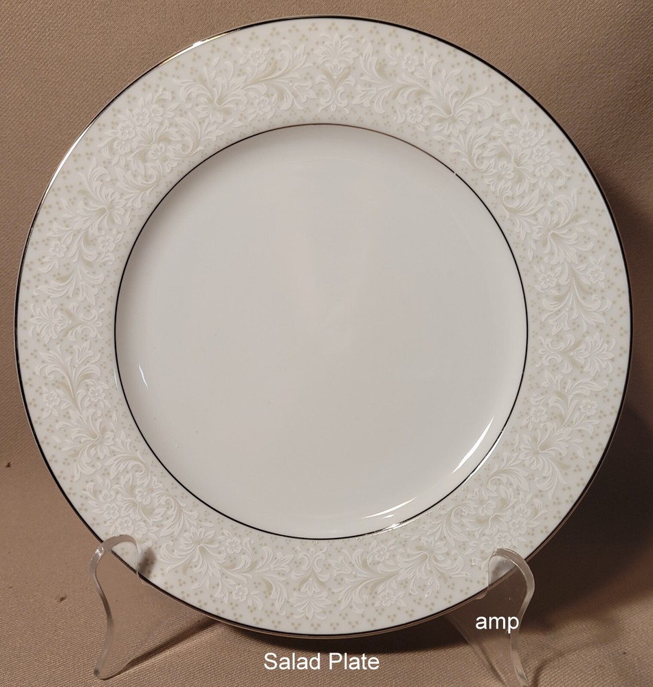 Sango Antique Lace 2 Place Settings (10 pcs)