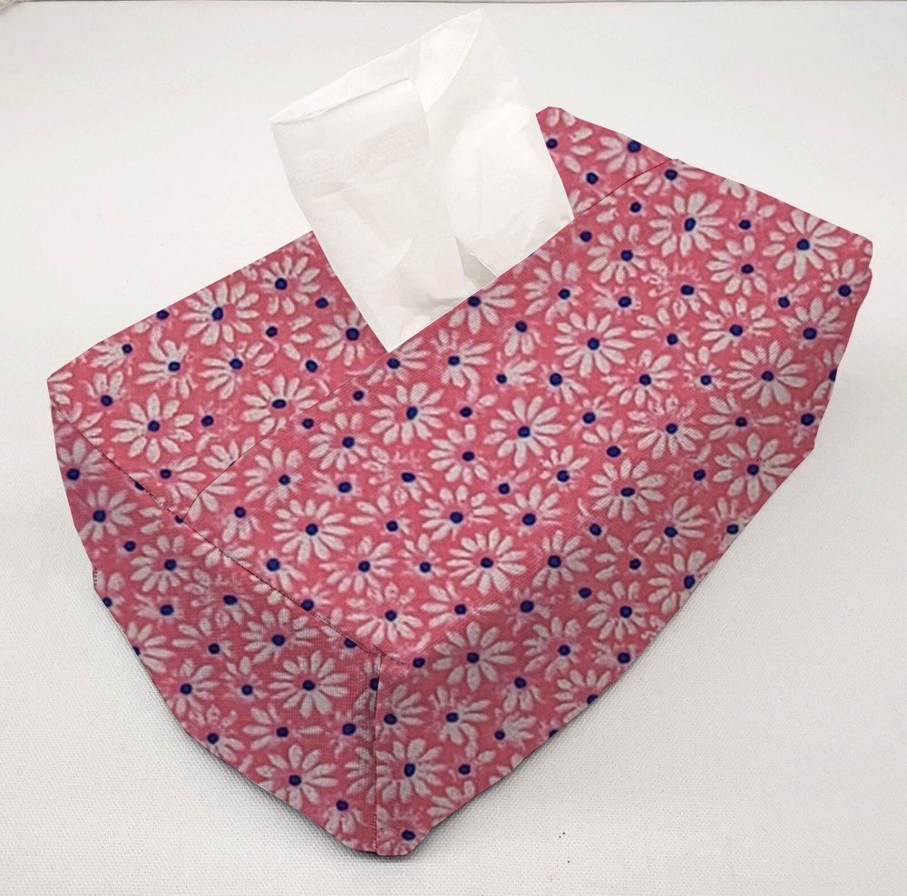Crazy for Daisies Tissue Box Cover