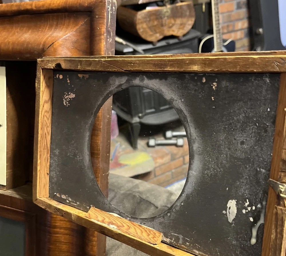 George Hills Mirror Clock