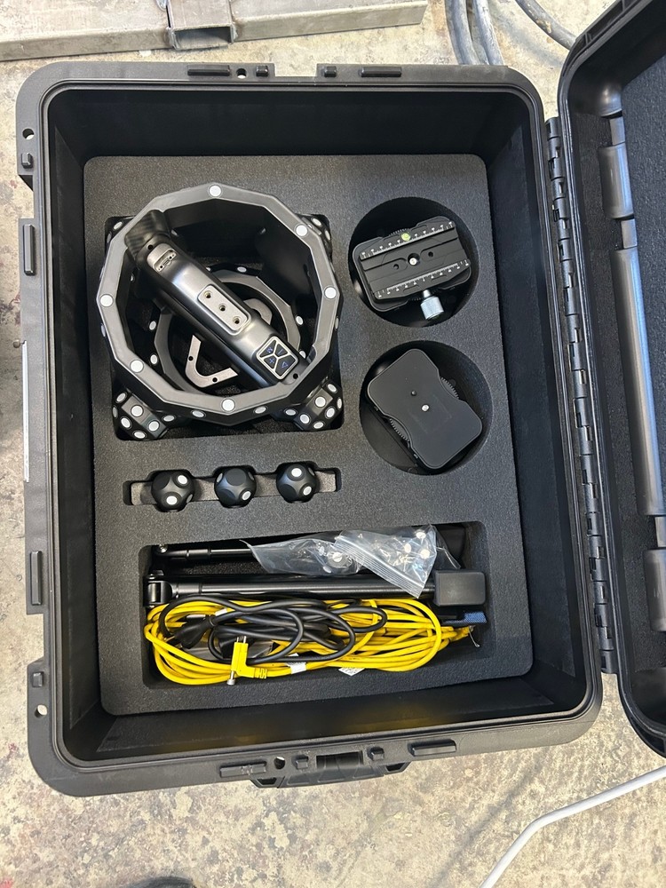 revopoint trackit 3d scanner - used, good condition