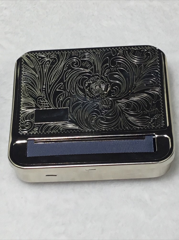 Automatic Silver Rolling Box For Tobacco and Rolling Paper For Perfect Cigarette