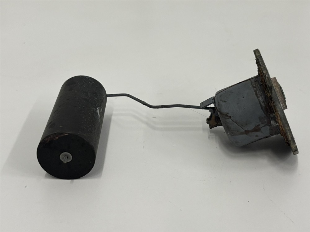 1960 Cessna 210 Fuel Transmitter and Float Sending Unit 0726110-1