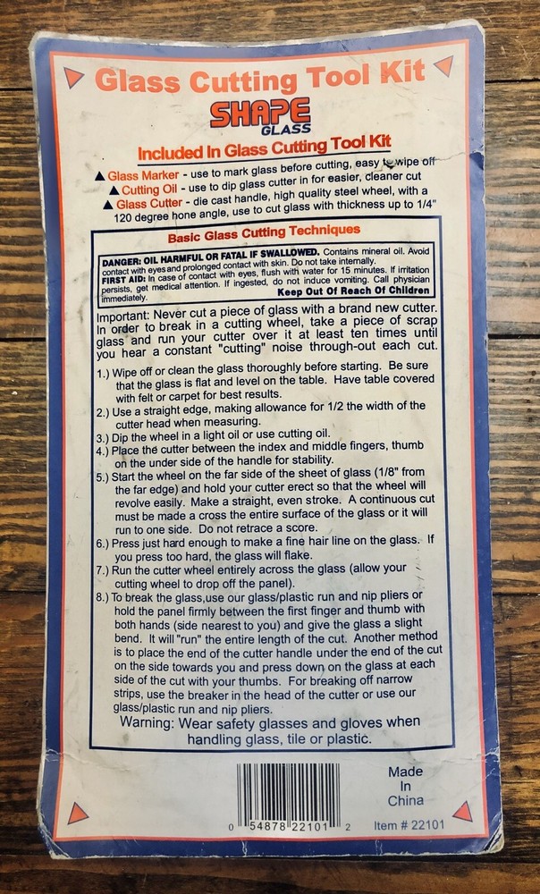 NEW Glass Cutting Tool Kit