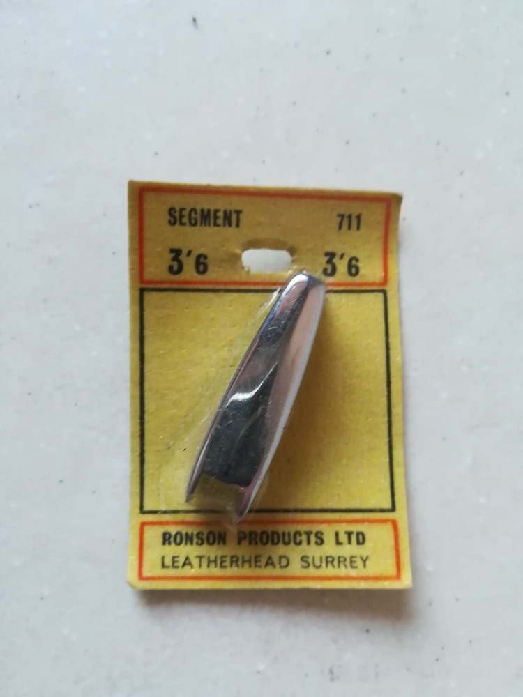 Ronson Lighter Button Segment 711 3'6