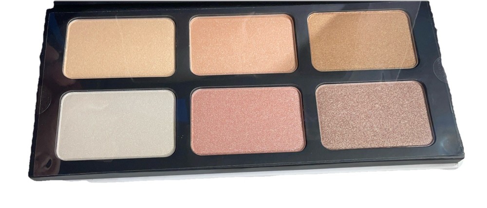 MOIRA Strobe & Allure Highlighting Designed Palette