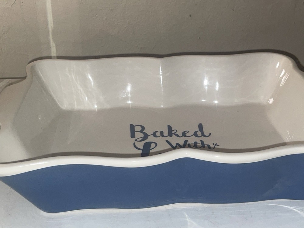 Engraved “Baked With Love” Pan