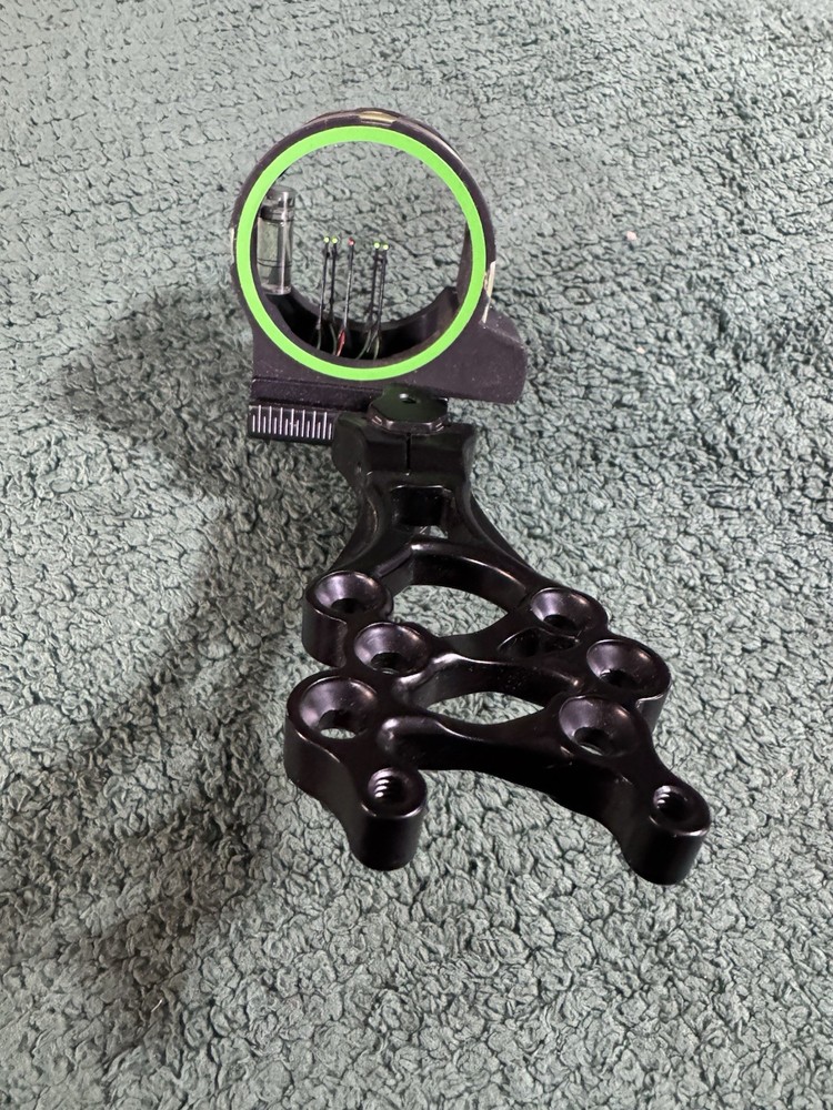 Trophy Ridge 5 Pin Bow Sight!!!!!