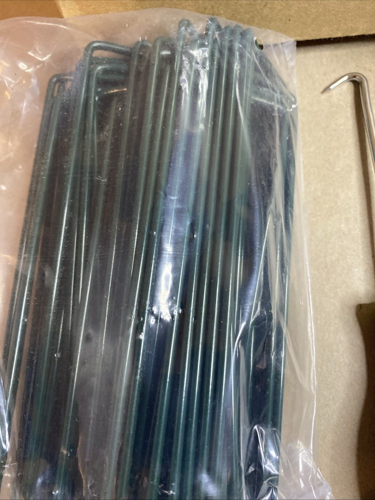 Artificial Turf Stakes Staples 50pcs plus Buffer Weed Stop Washers for Grass New