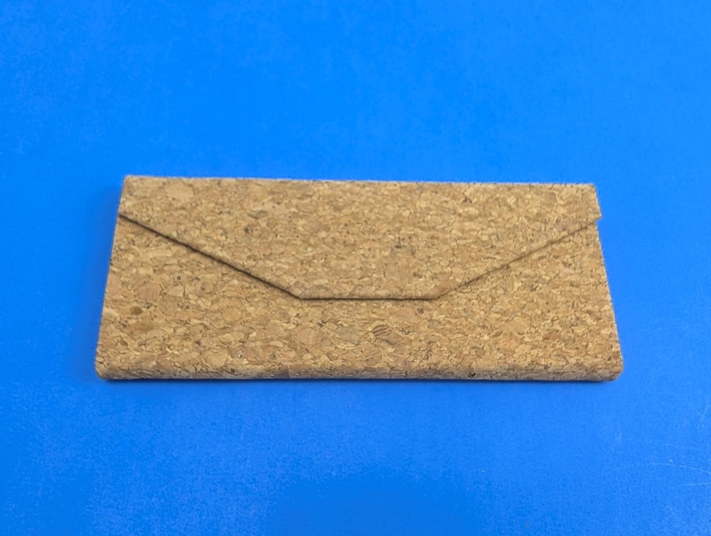 Muy Mucho Modern Design Foldable Cork Case