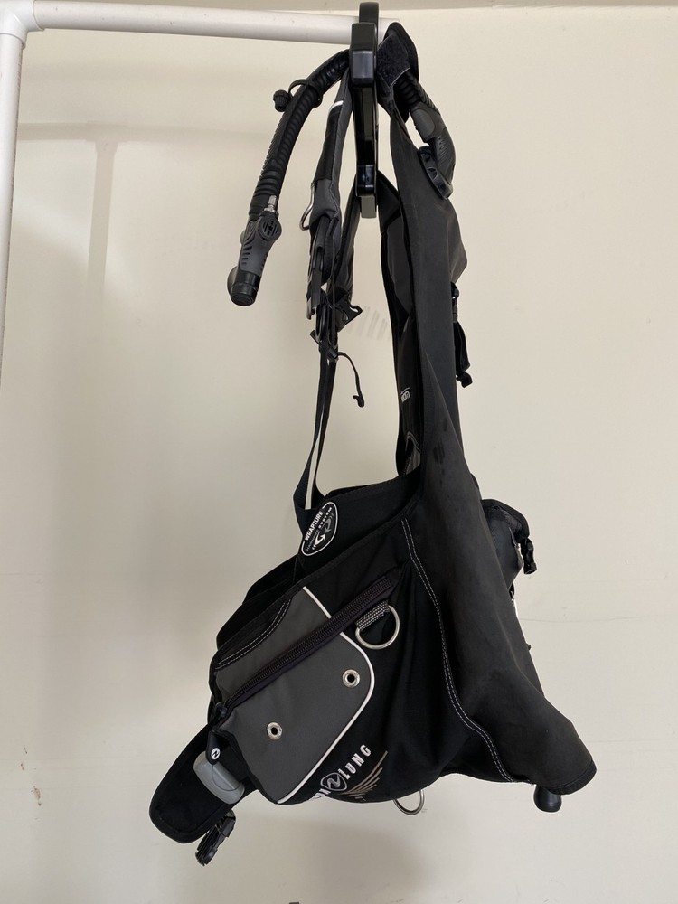 Aqualung BCD Axiom Size Large