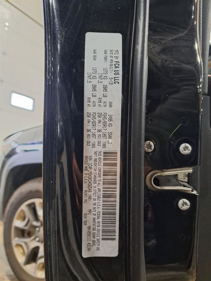 2019 Cherokee Camera/Projector Sku#4270632