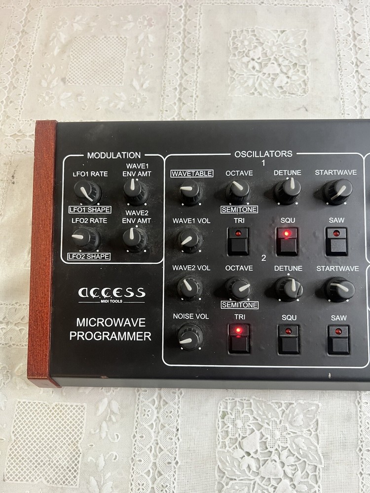 16 Access Midi Programmer for Waldorf Microwave 1