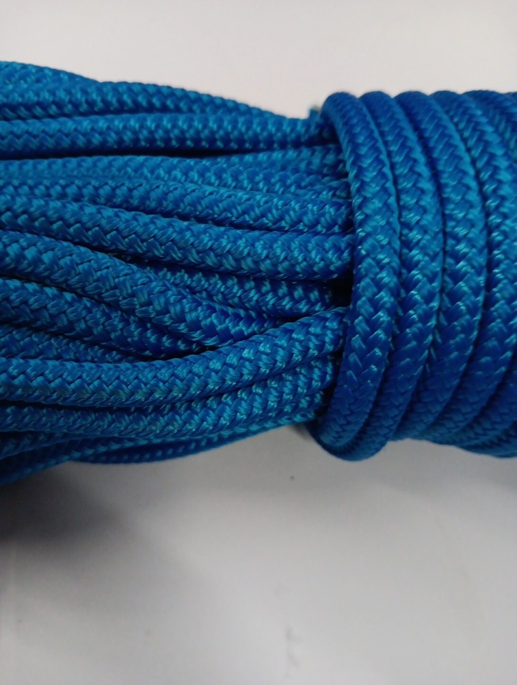 1/4 x 200 ft. Double Braid-Yacht Braid polyester rope. Blue
