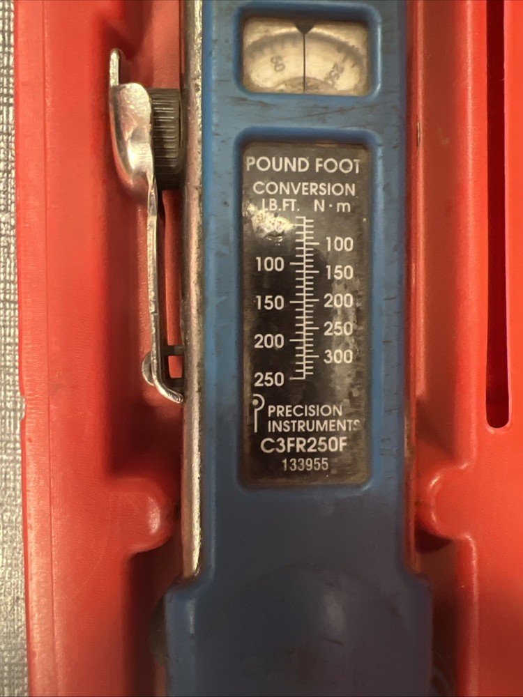 Precision Instruments C3FR250F 1/2" Torque Wrench in Case (A1D025231)