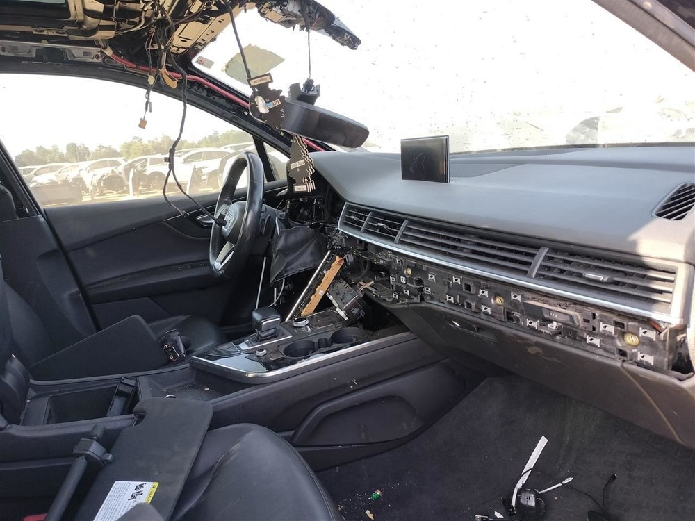 CONTROL PANEL OEM 17-20 Q7 AUDI 1YR WRNTY