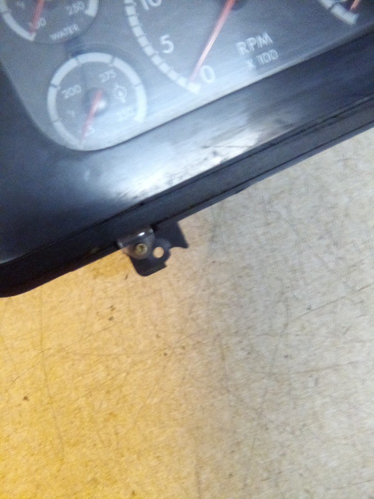 Freightliner Cascadia Speedometer Instrument Cluster