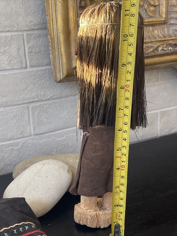 PERUVIAN SHIPIBO DOLL vintage traditional