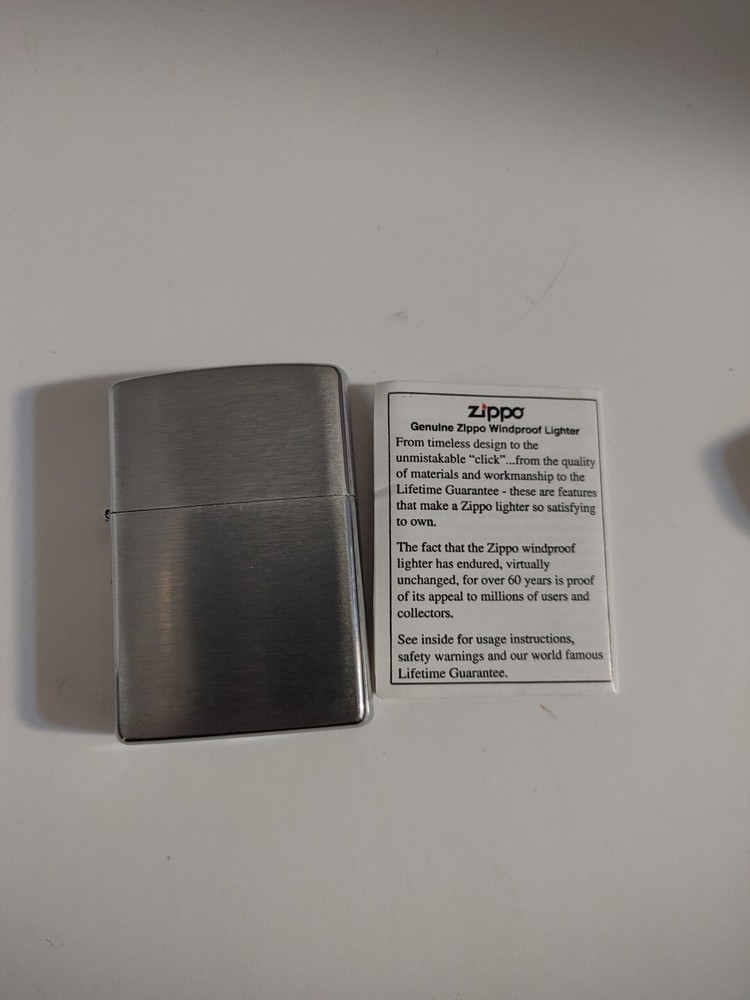2005 Zippo Windproof Lighter Satin Chrome A1
