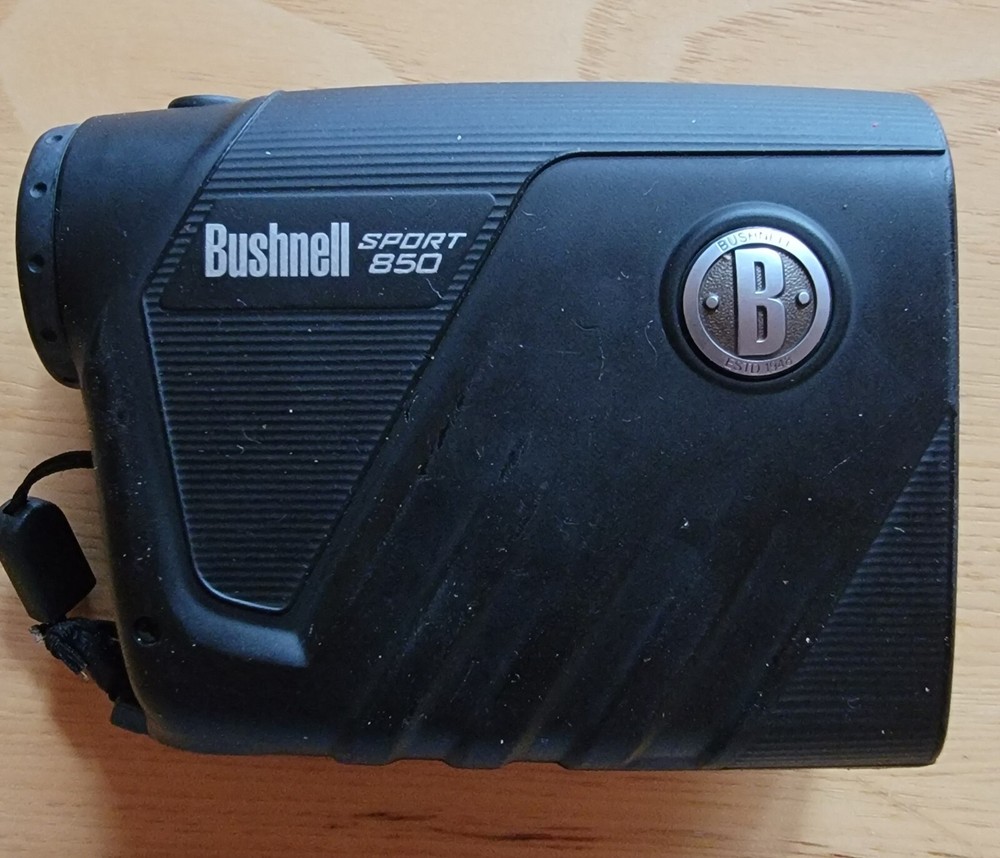 Bushnell Rangefinder Sport 850 Used