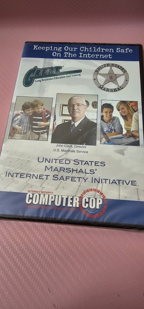 Keeping Our Children Safe Internet Computer Cop Deluxe Computer software NEW